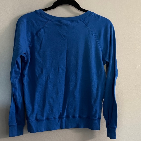 DC Comics Blue Top with Red Superman Emblem - Picture 5 of 5